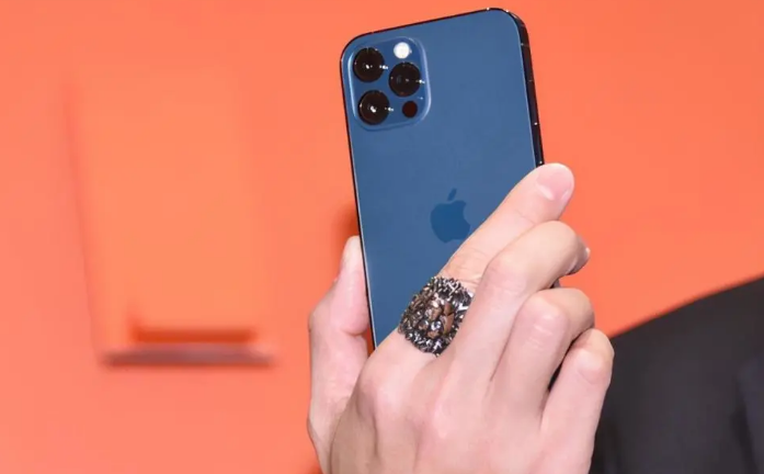 荣昌苹果手机维修分享iPhone12系列重启方法教程 